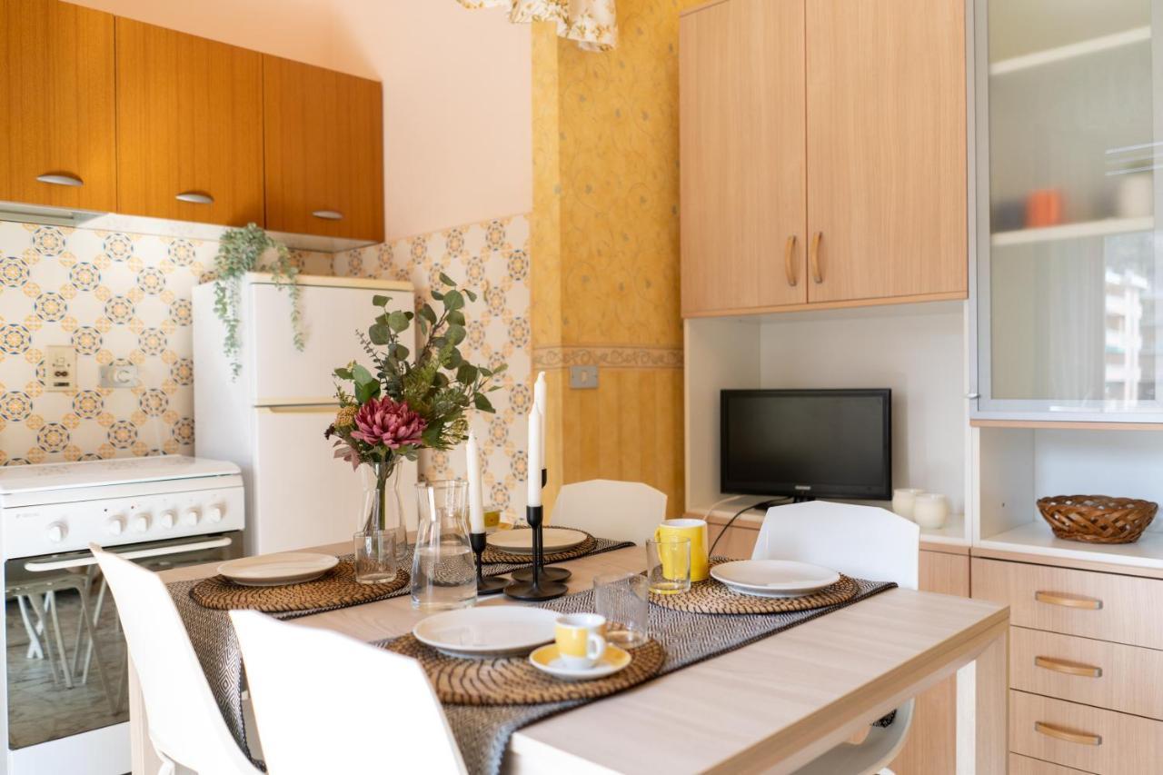 Pietra Ligure Downtown Convenience -Free Parking Exterior foto