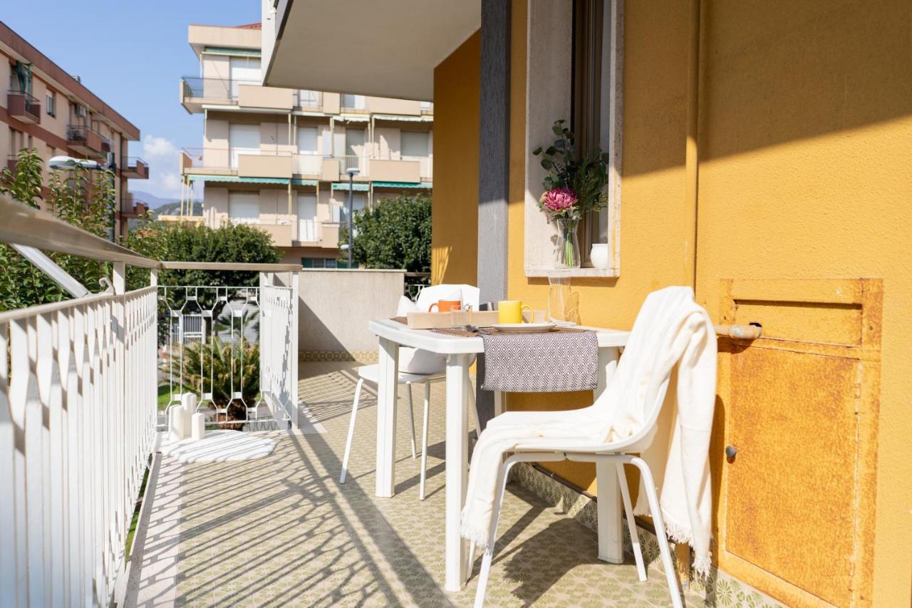 Pietra Ligure Downtown Convenience -Free Parking Exterior foto